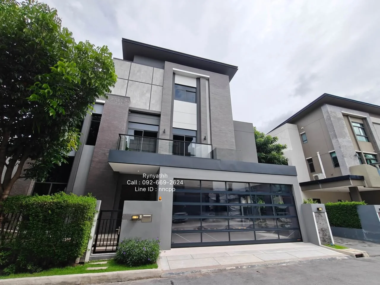 4 Bedroom condo in The Gentry Sukhumvit 101