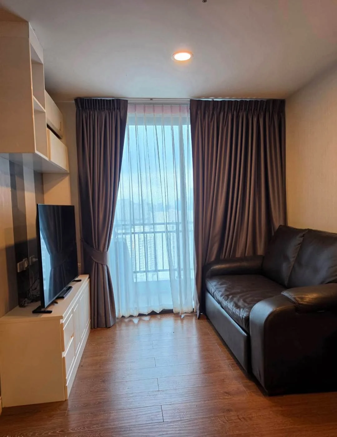 Studio condo in Artisan Ratchada