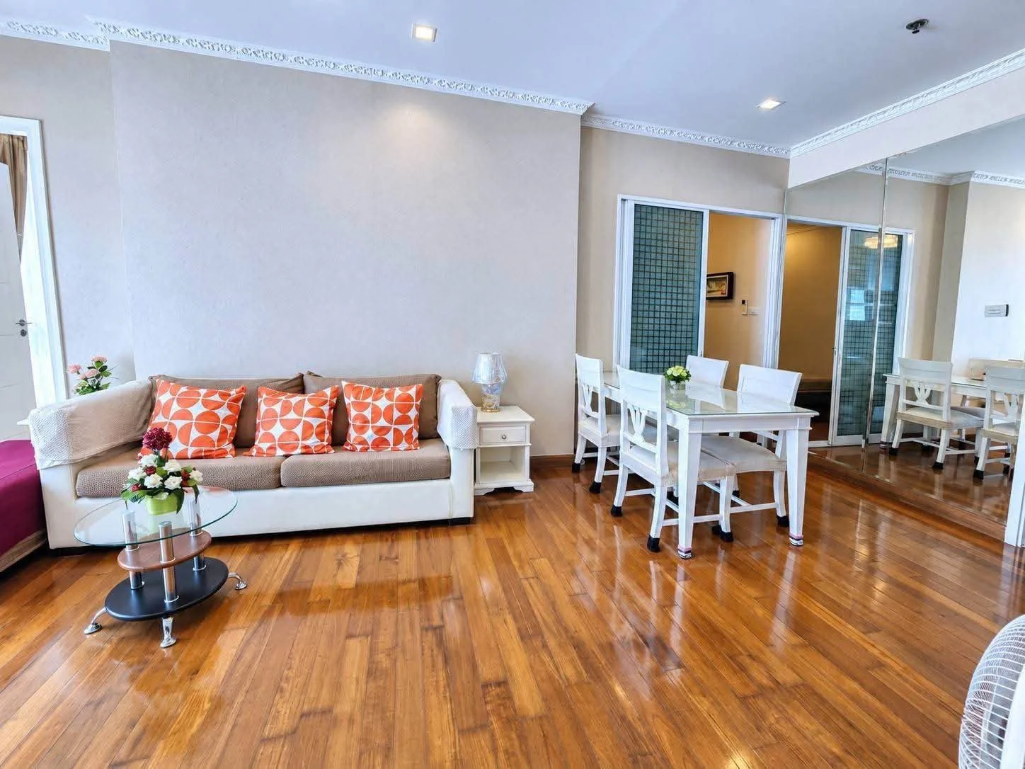 2 Bedroom condo in Ivy Sathorn 10