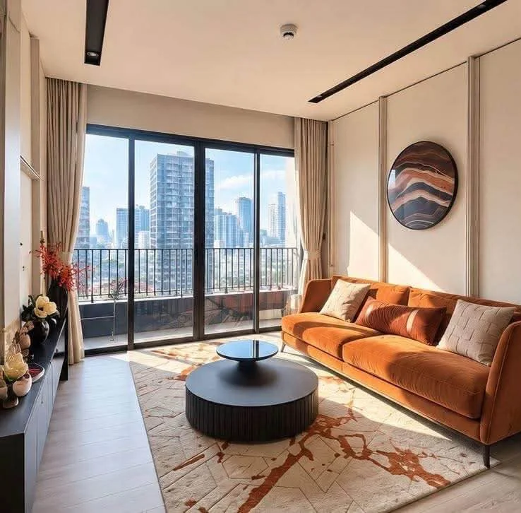2 Bedroom condo in The Room Phaya Thai