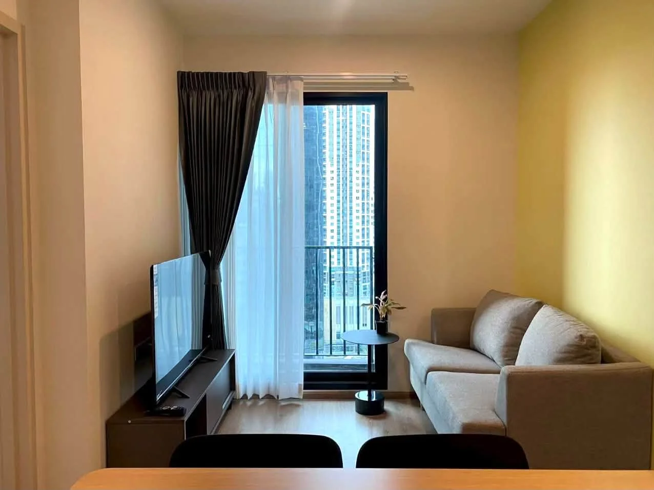 2 Bedroom condo in Nue District R9