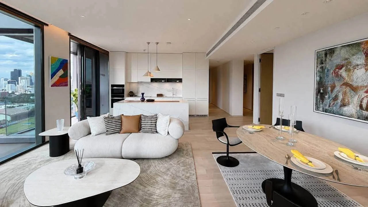 3 Bedroom condo in EI8HTEEN SEVEN - One Bangkok