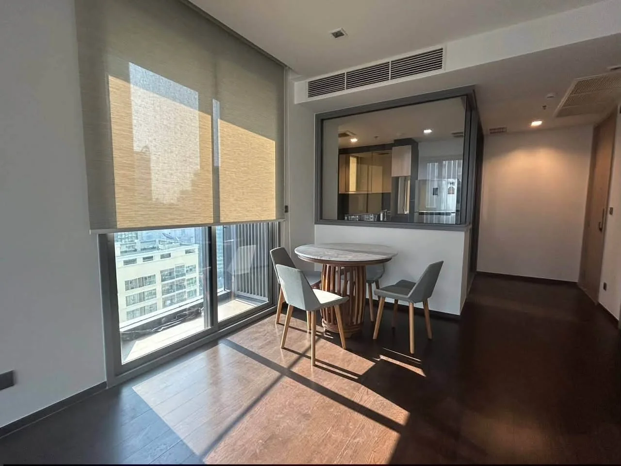 2 Bedroom condo in The Line Ratchathewi