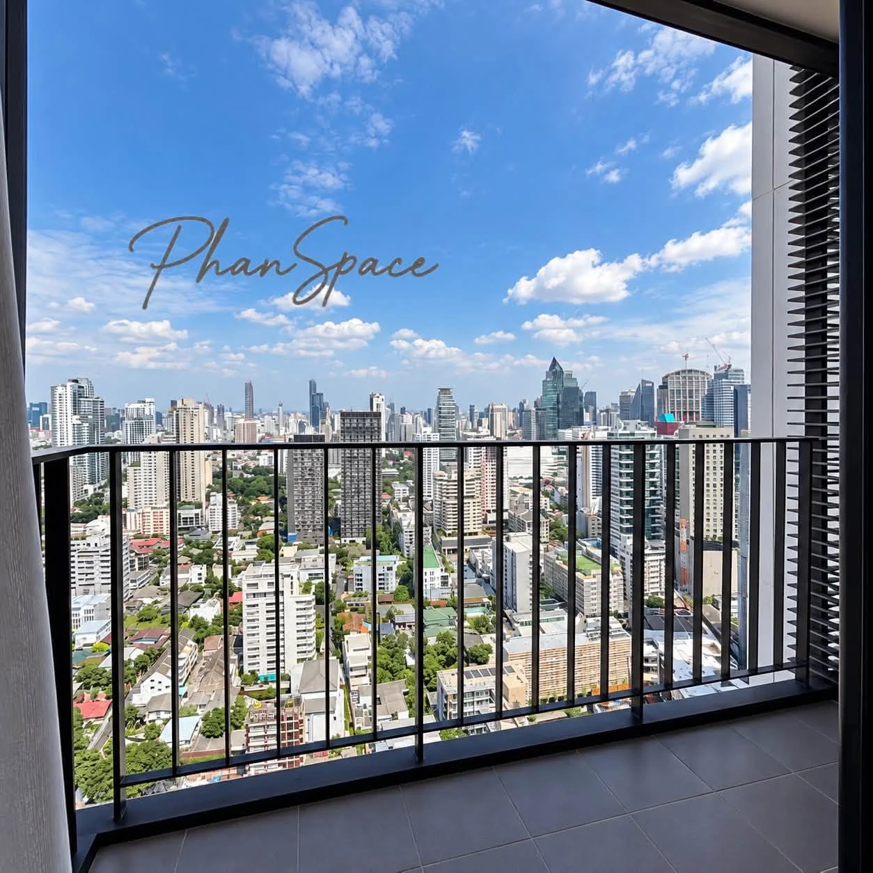 2 Bedroom condo in The Edge Sukhumvit 23