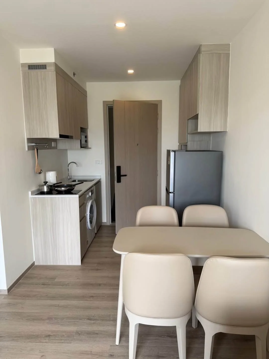 1 Bedroom condo in Origin Place Bangna