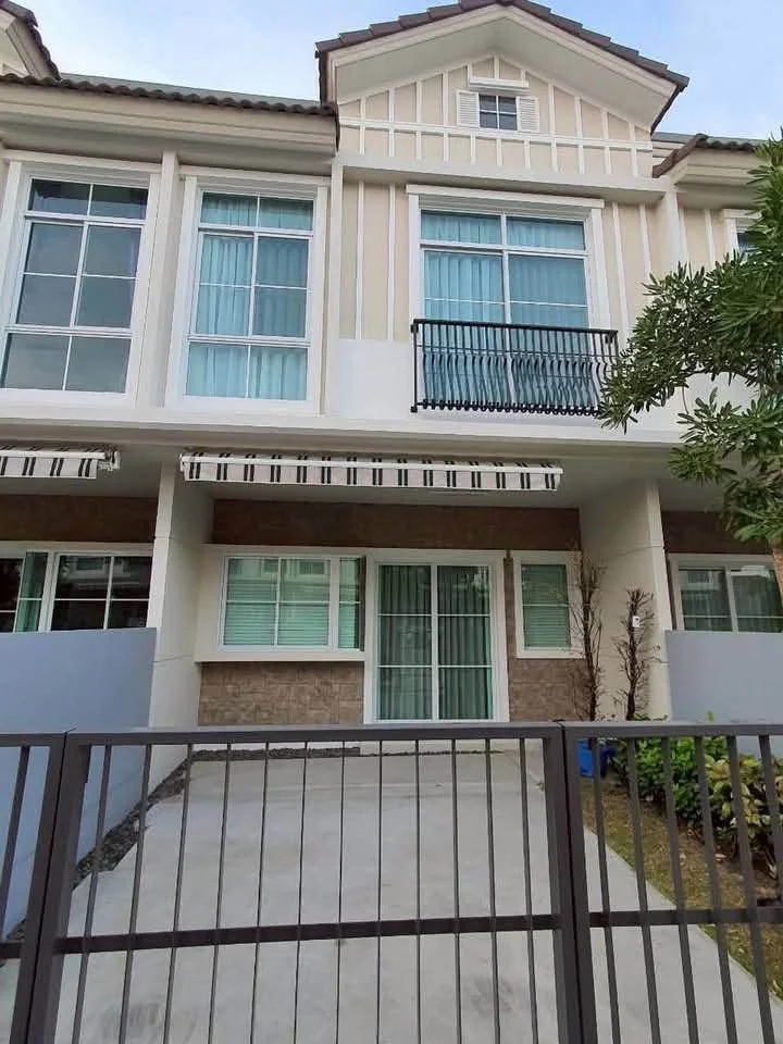 2 Bedroom condo in Indy 4 Bangna km.7