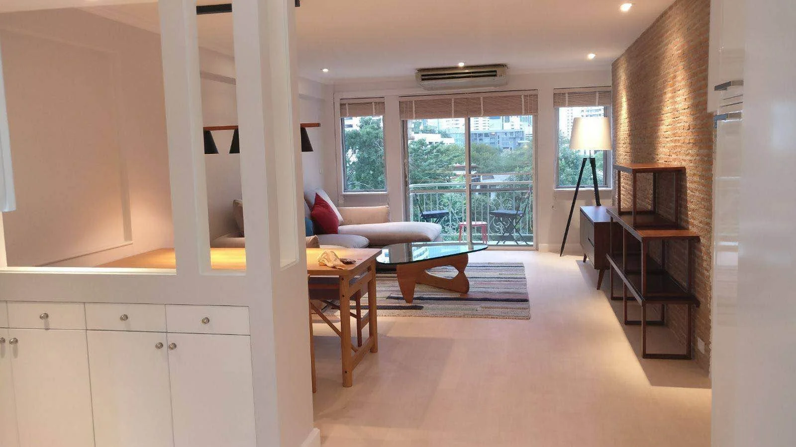 2 Bedroom condo in Raintree Villa