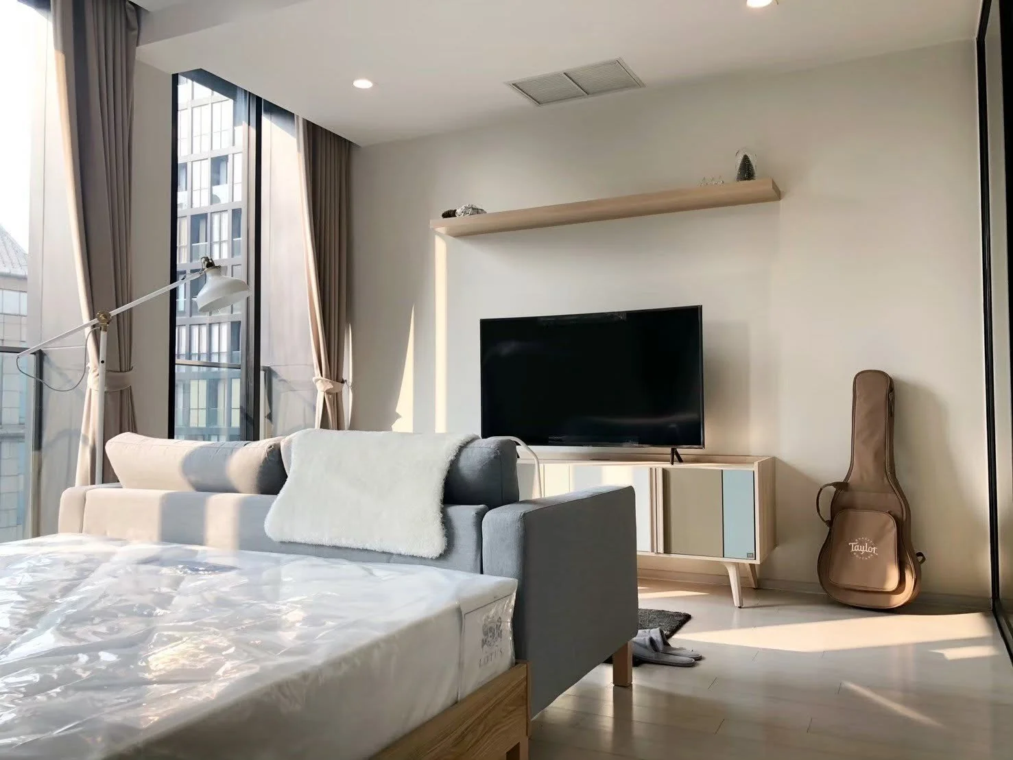 1 Bedroom condo in Noble Ploenchit