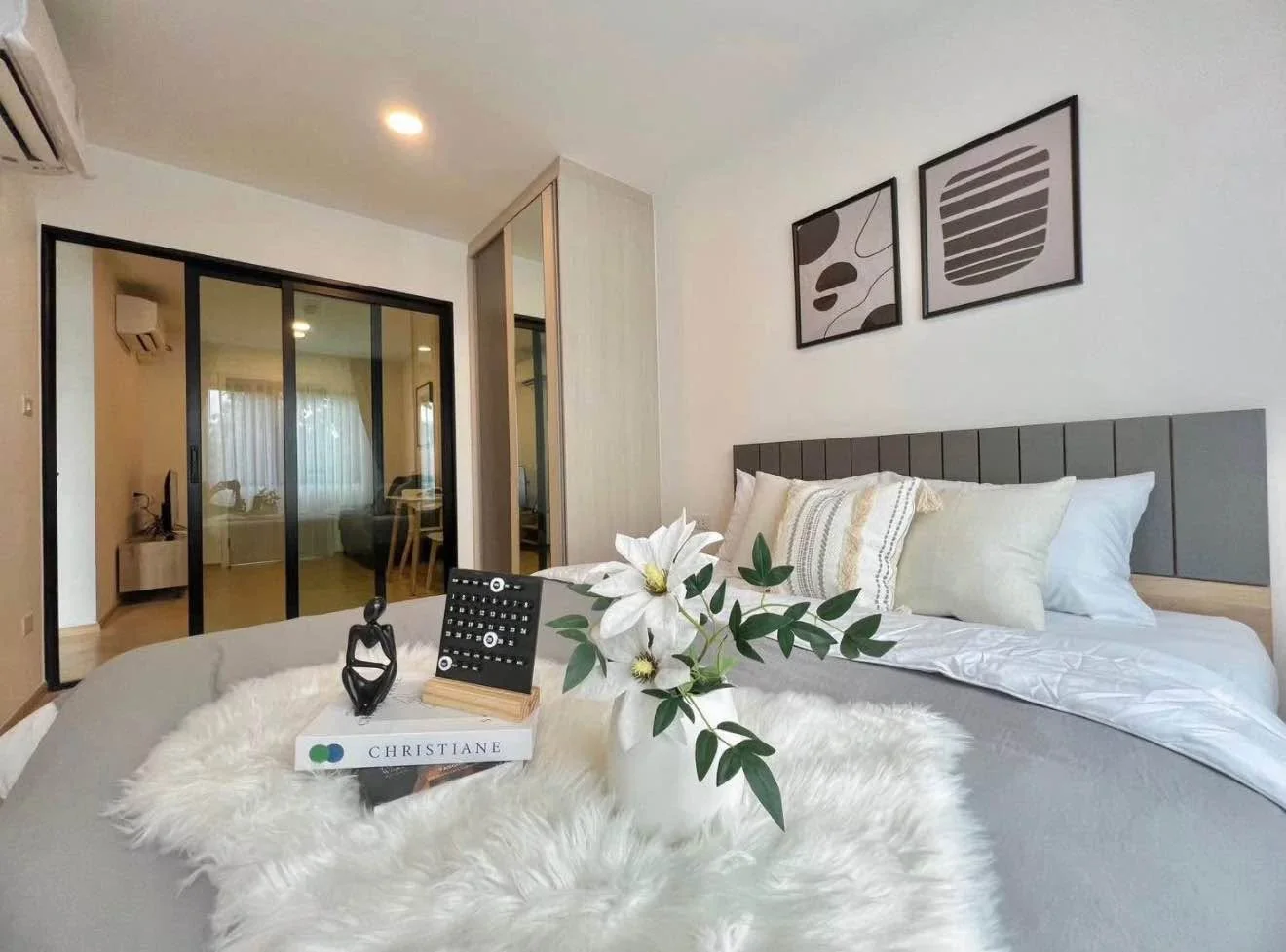 1 Bedroom condo in Chewathai Hallmark Ladprao-Chokchai 4