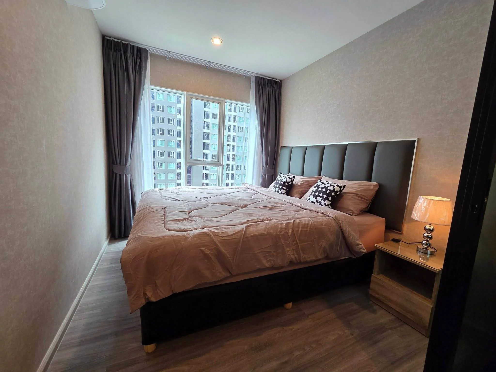 1 Bedroom condo in Regent Home Bangna