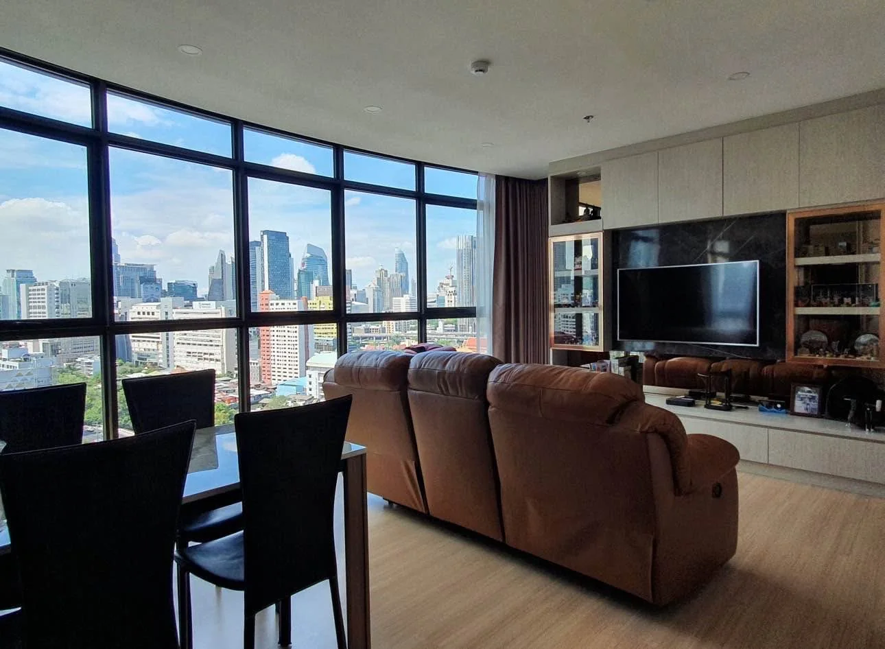 2 Bedroom condo in Lumpini Suite Phetchaburi-Makkasan