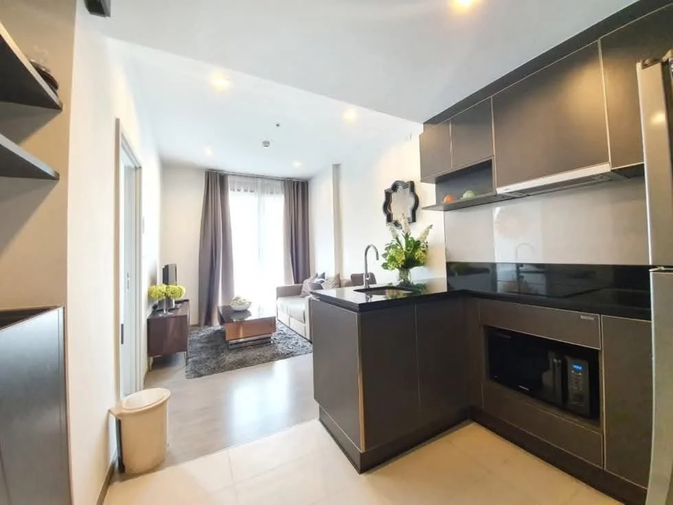 1 Bedroom condo in NYE by Sansiri