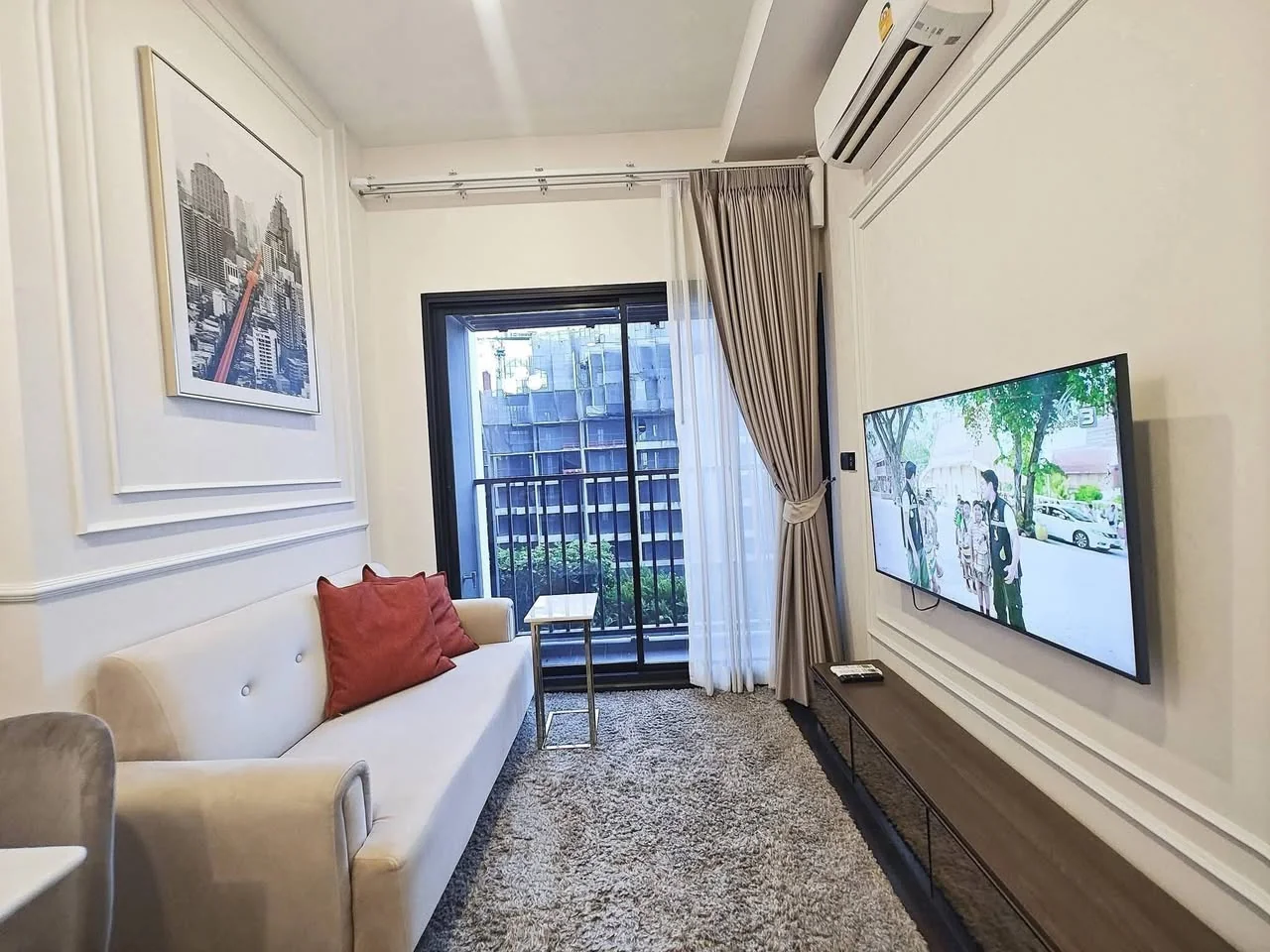 1 Bedroom condo in Park Origin Thonglor