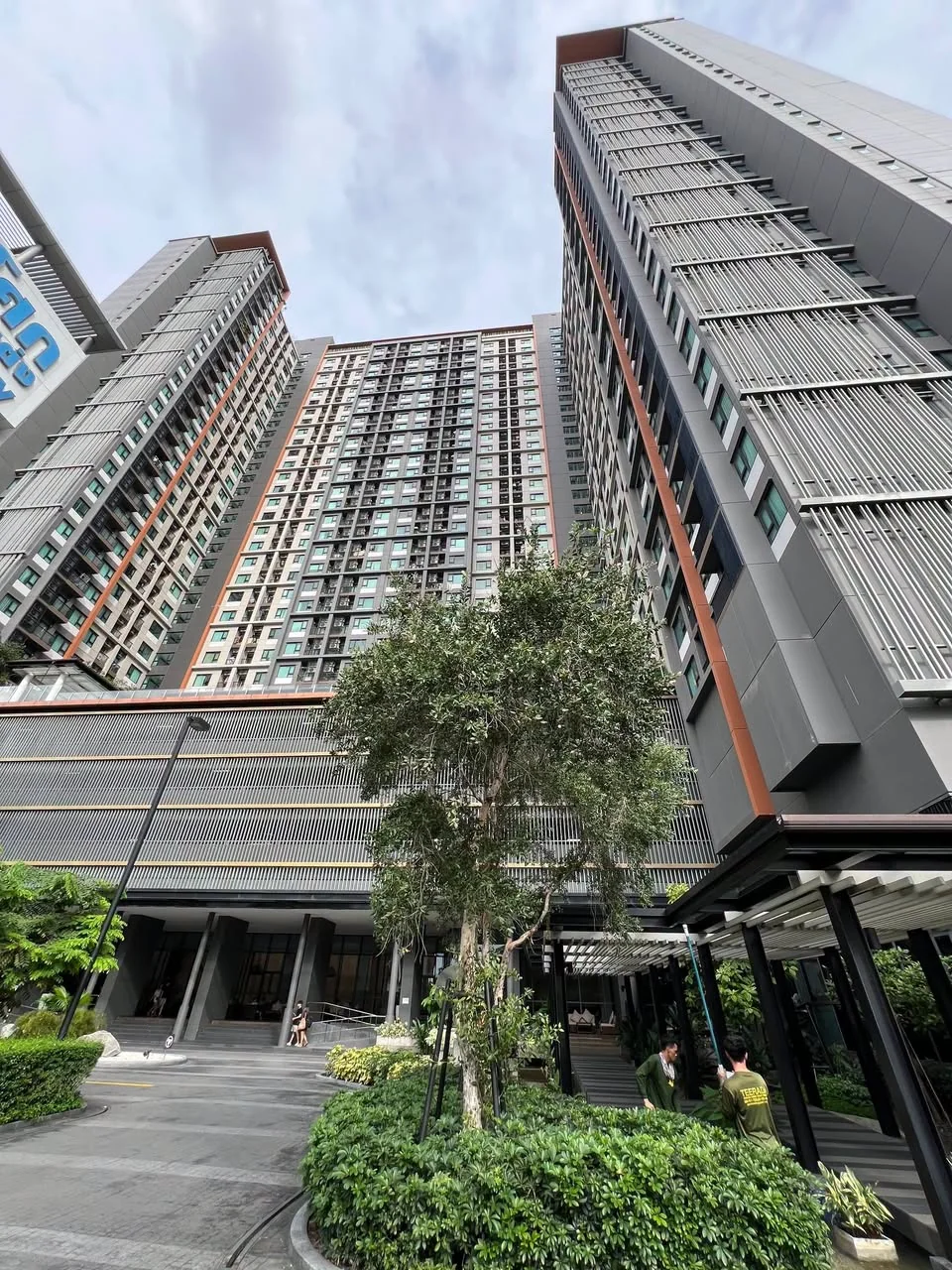 1 Bedroom condo in Life Asoke