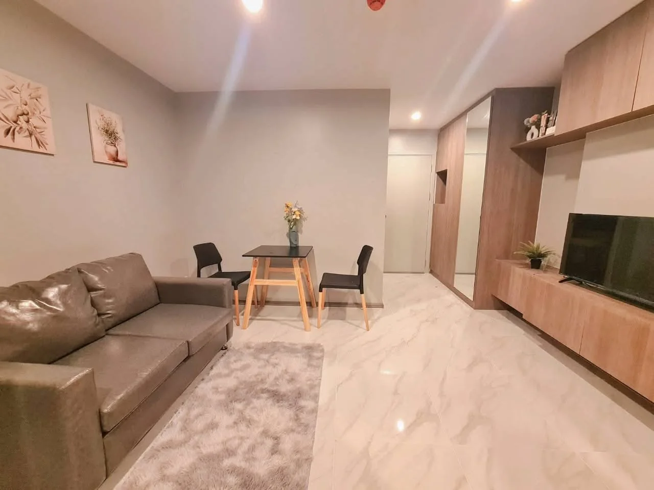 1 Bedroom condo in Regent Home Bangna