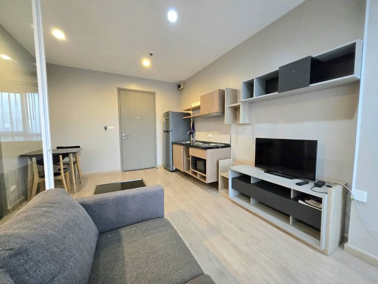 Studio condo in The Tempo Grand Sathorn-Wutthakat