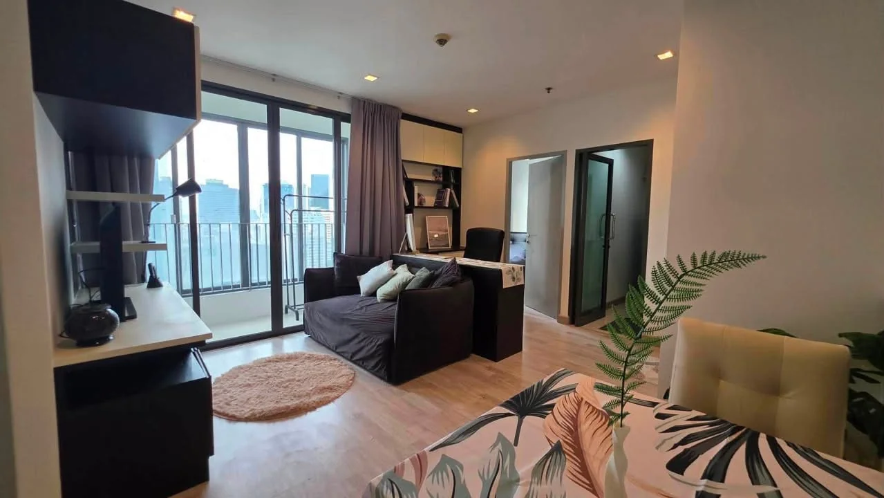 1 Bedroom condo in IDEO MOBI Rama 9
