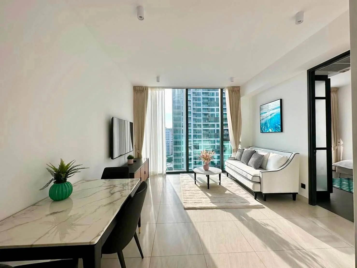 1 Bedroom condo in Tait Sathorn 12