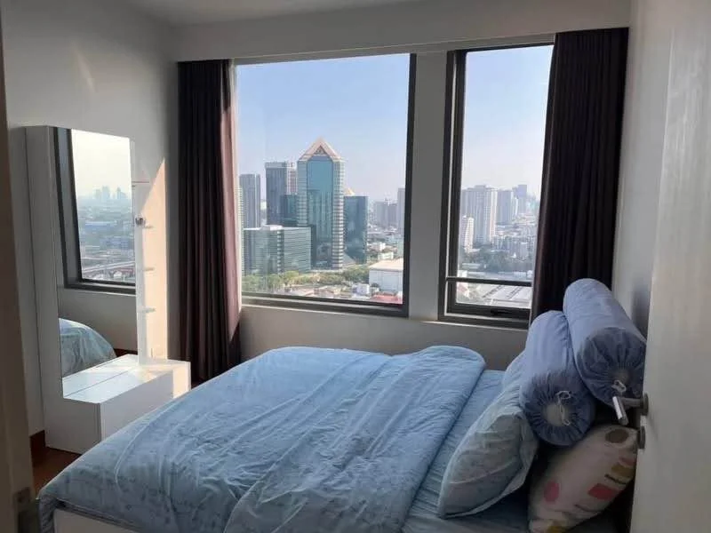 1 Bedroom condo in Vantage Ratchavipa