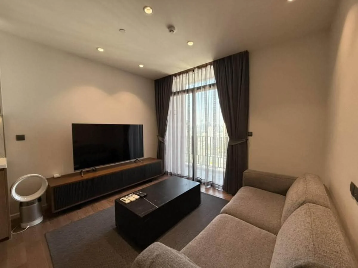 2 Bedroom condo in MUNIQ Sukhumvit 23
