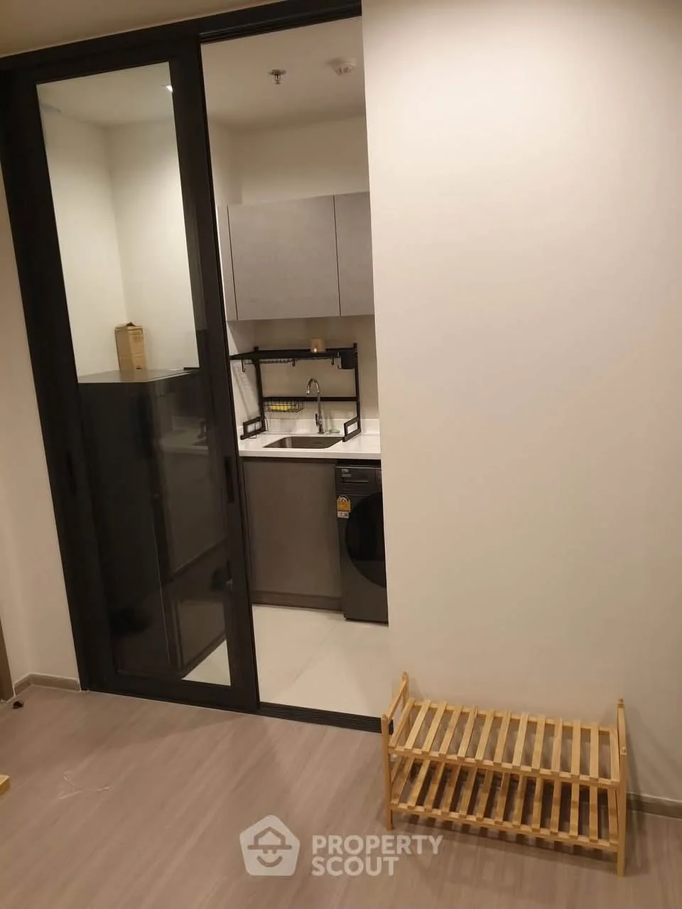 2 Bedroom condo in Life Asoke Hype