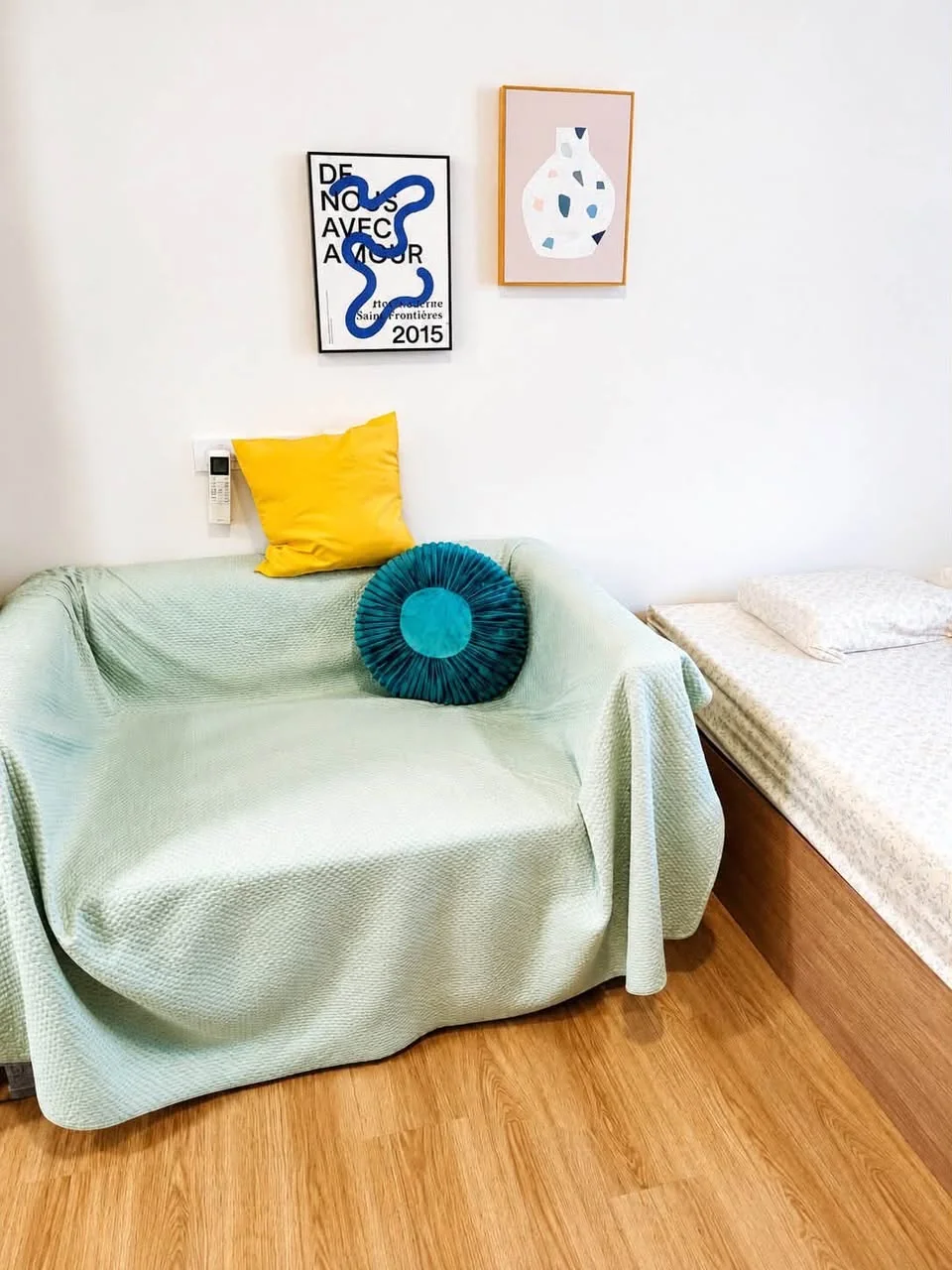 Studio condo in Chapter One Spark Charan