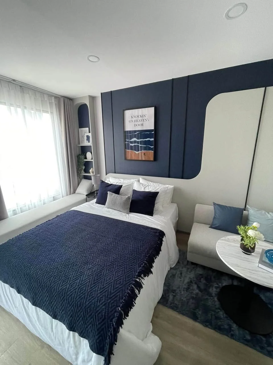 Studio condo in SOHO Bangkok Ratchada