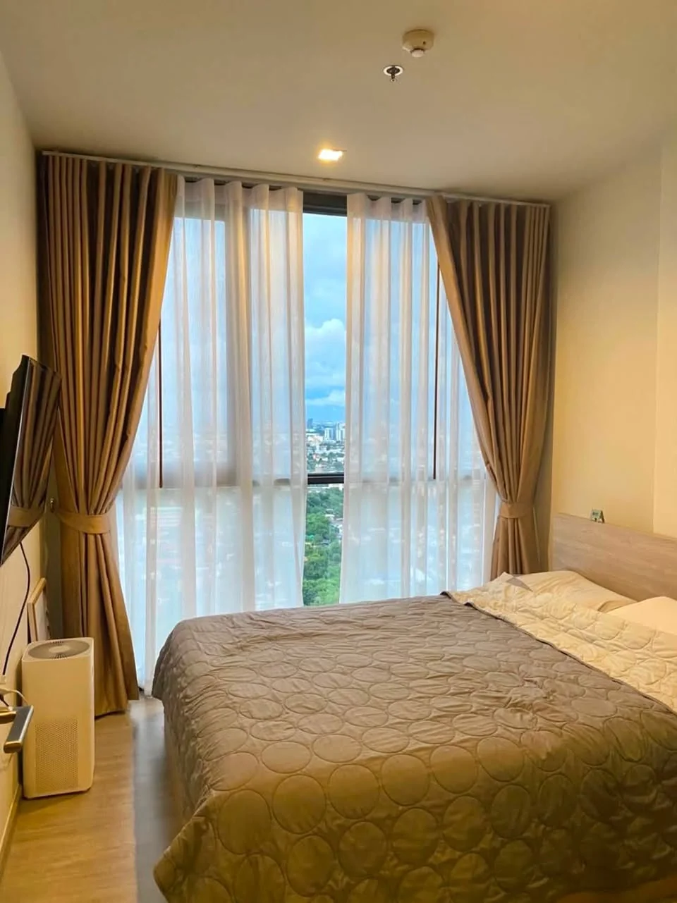 1 Bedroom condo in The Line Wongsawang