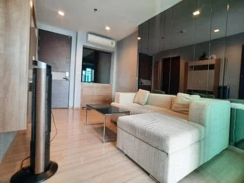 1 Bedroom condo in Rhythm Sathorn