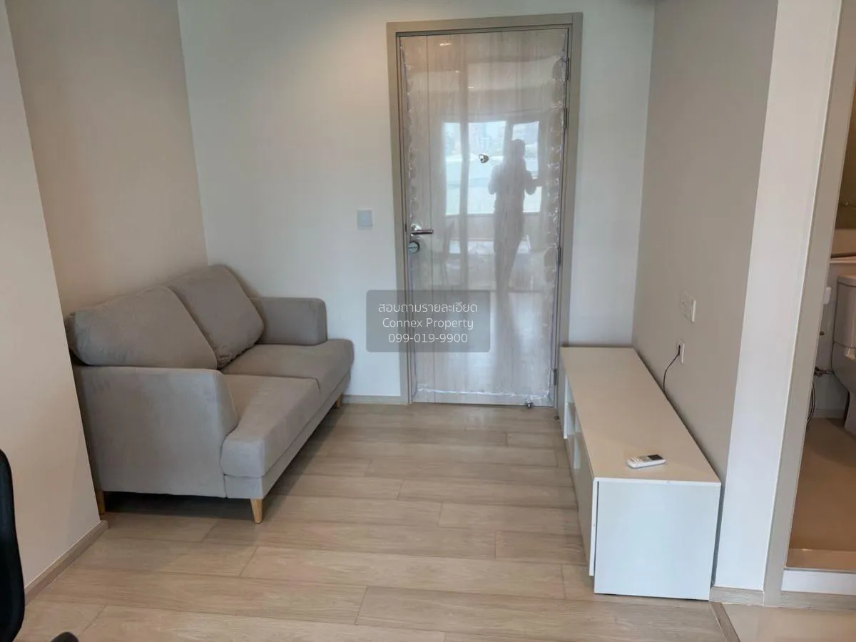 1 Bedroom condo in Life One Wireless