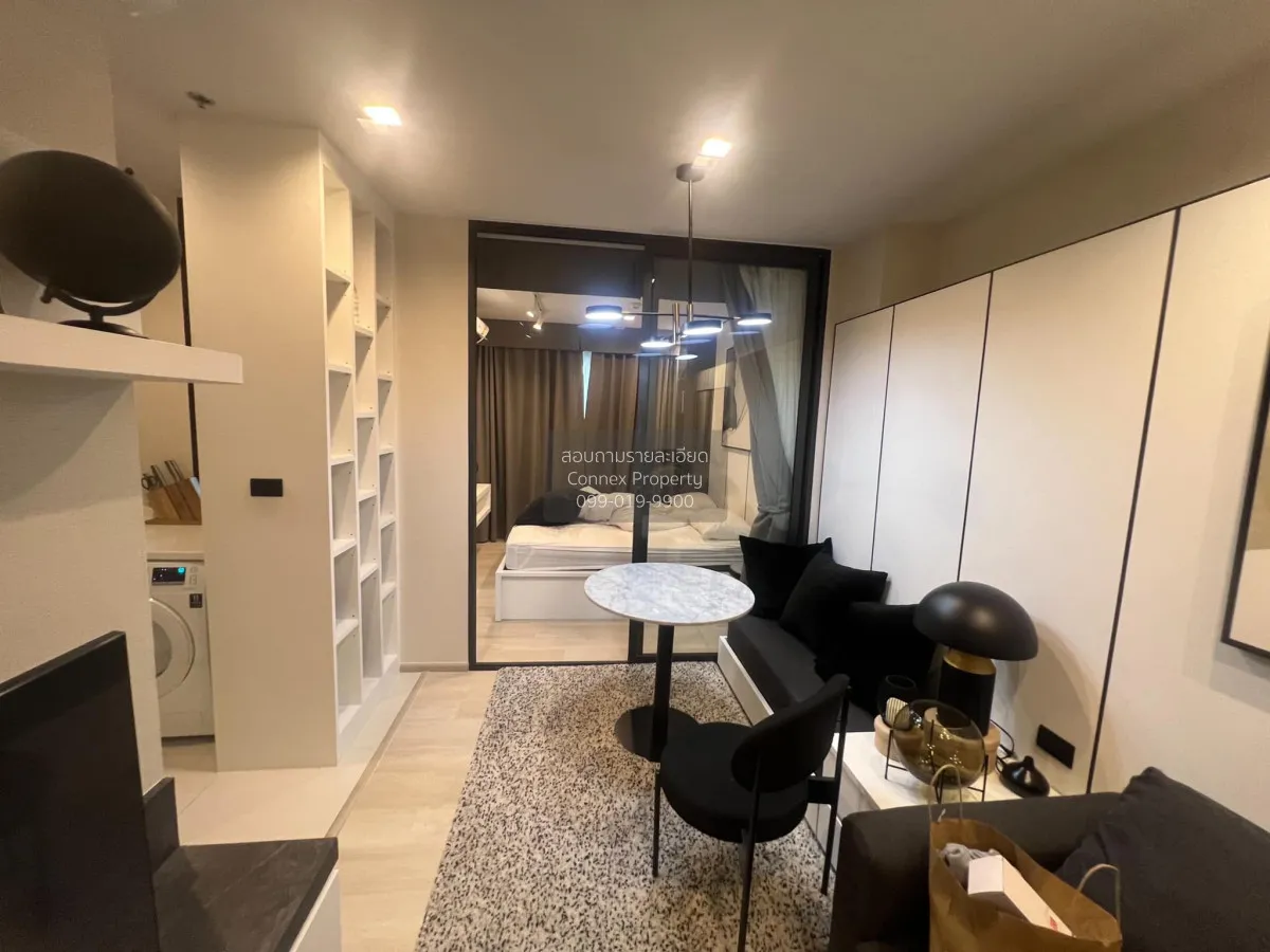 1 Bedroom condo in Life One Wireless