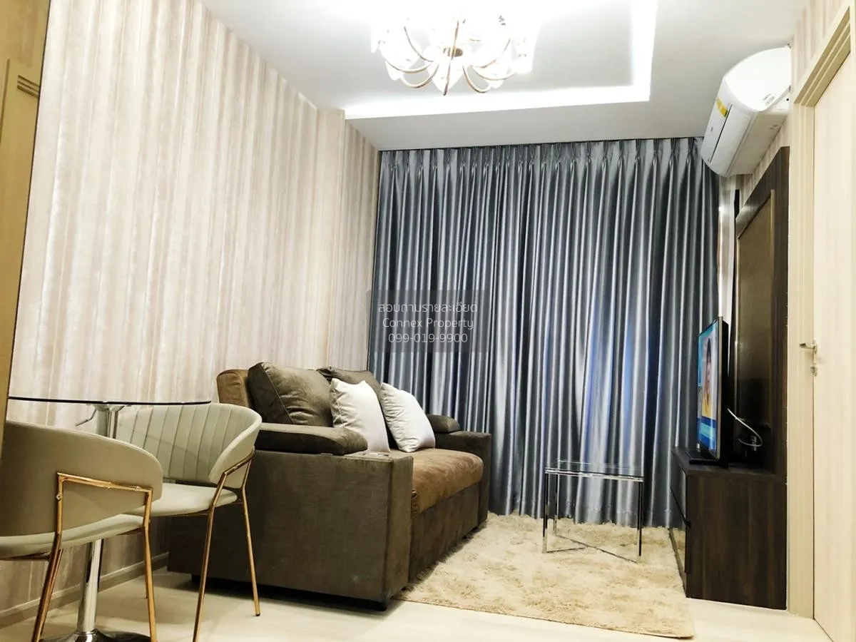 2 Bedroom condo in Life One Wireless