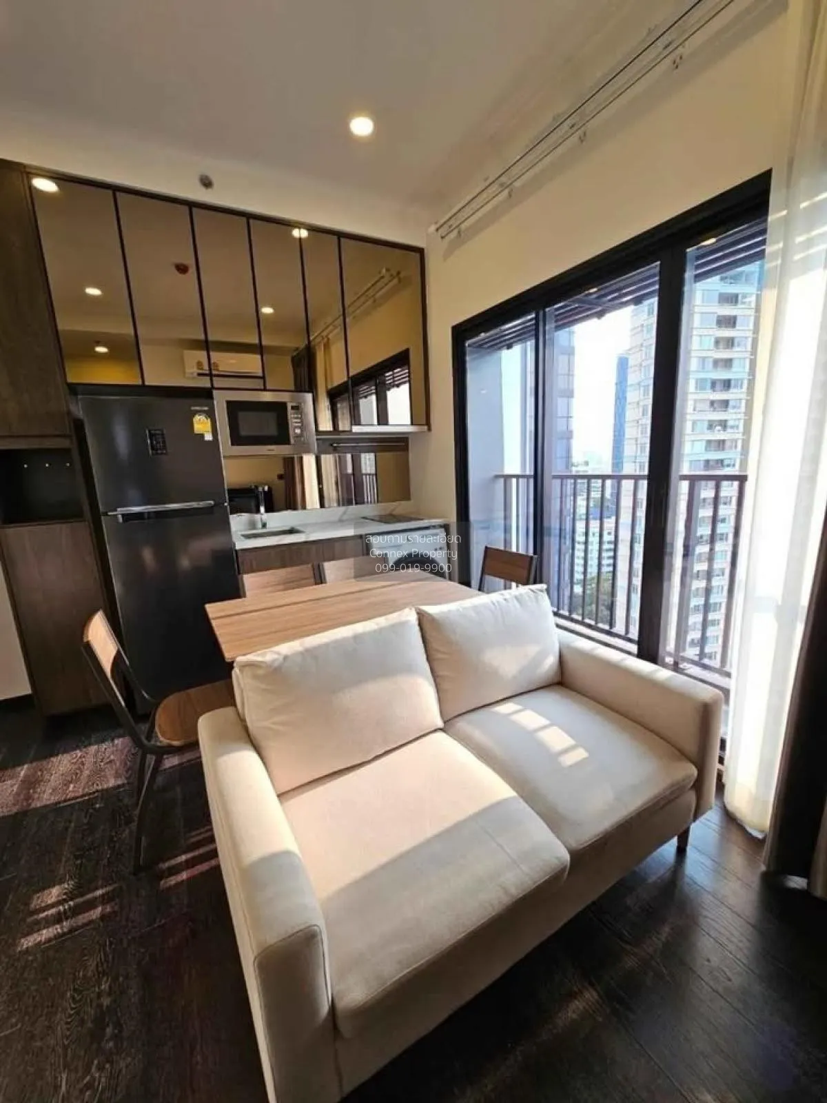 2 Bedroom condo in Park Origin Thonglor