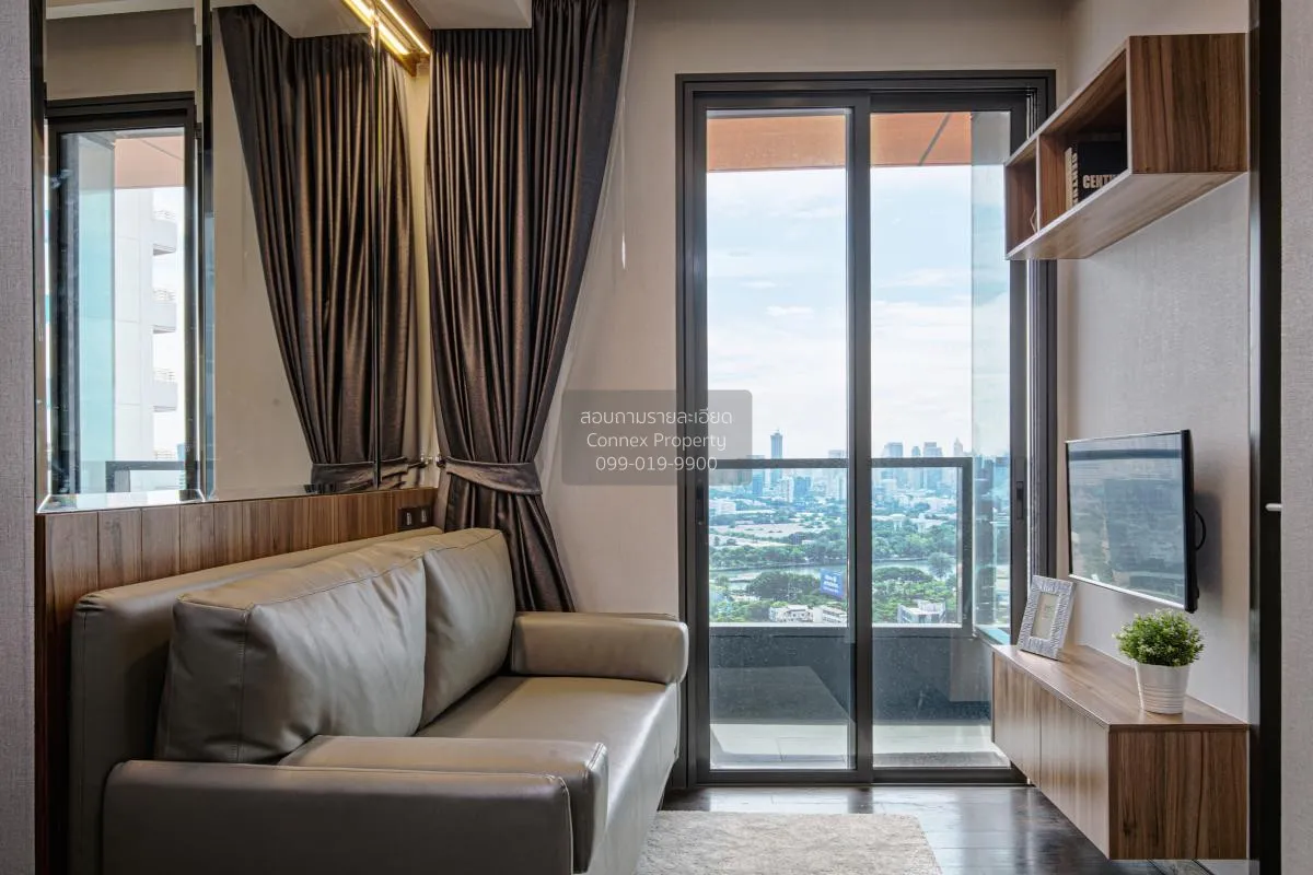 1 Bedroom condo in The Lumpini 24