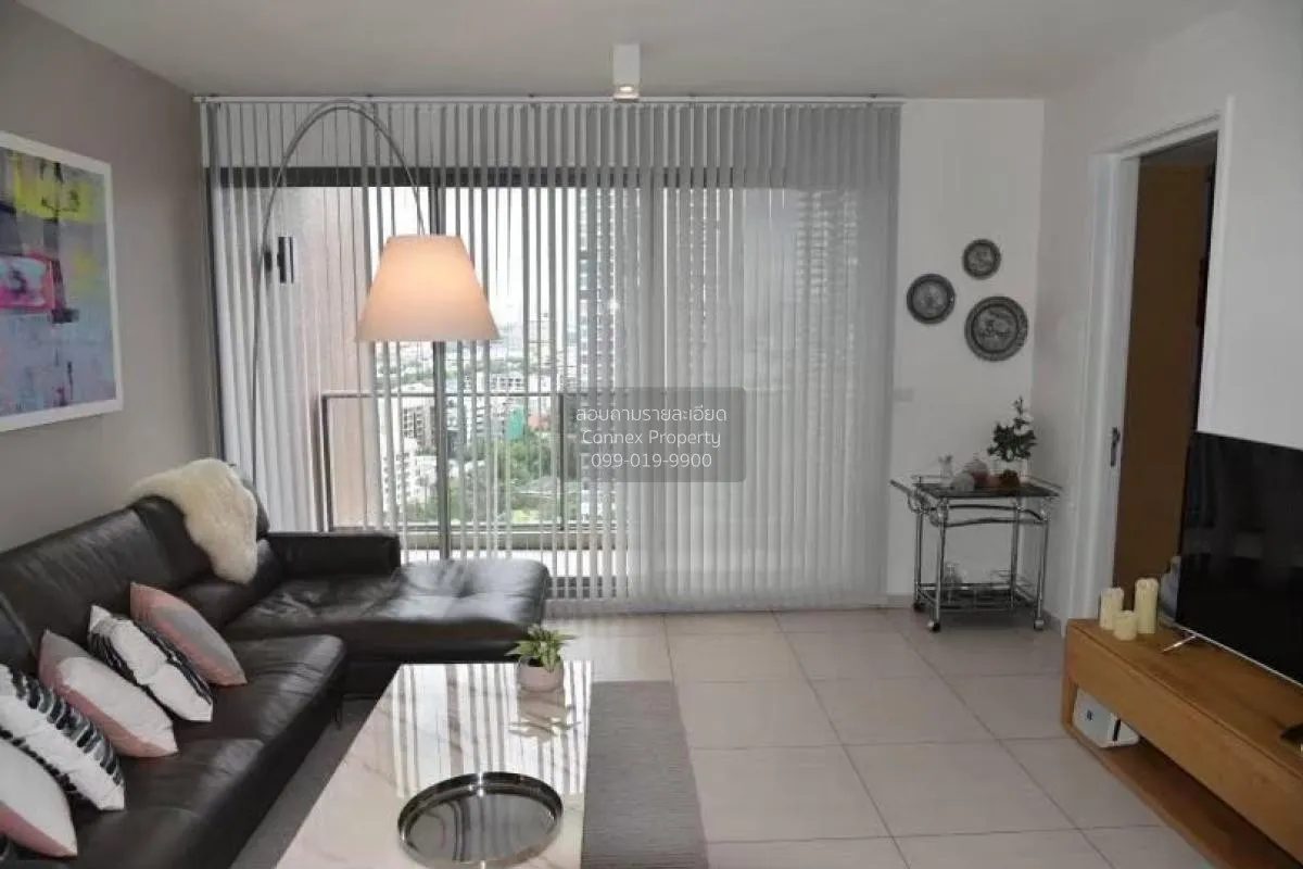 2 Bedroom condo in The Lofts Ekkamai