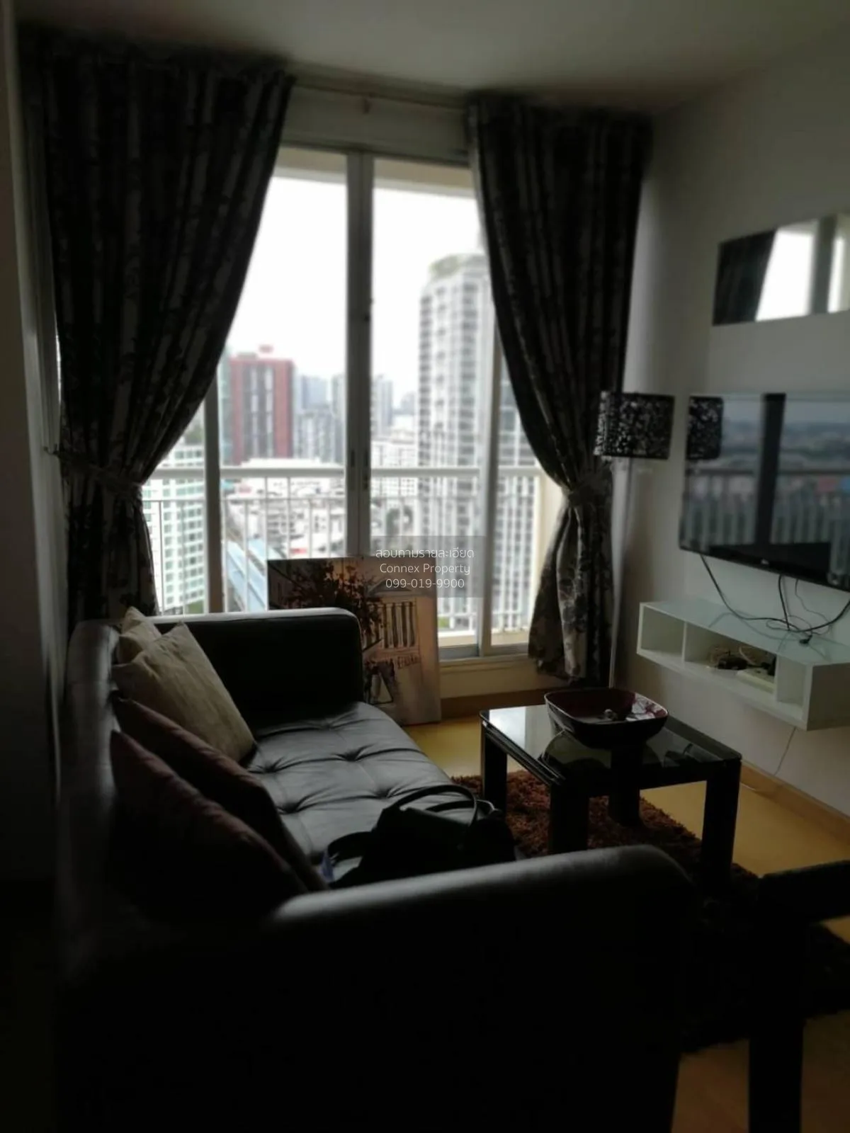 2 Bedroom condo in Life @ Sukhumvit 65
