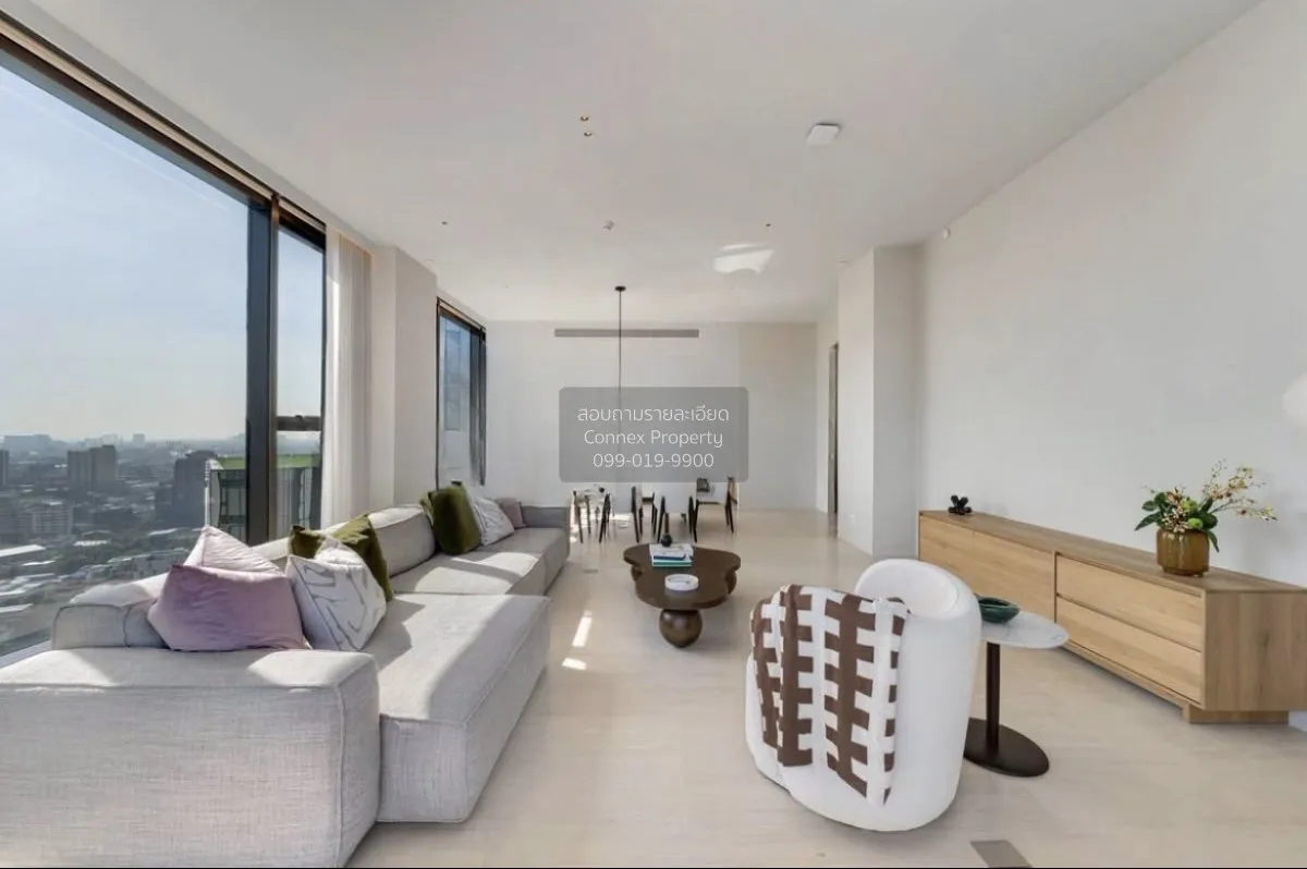 2 Bedroom condo in SCOPE Thonglor