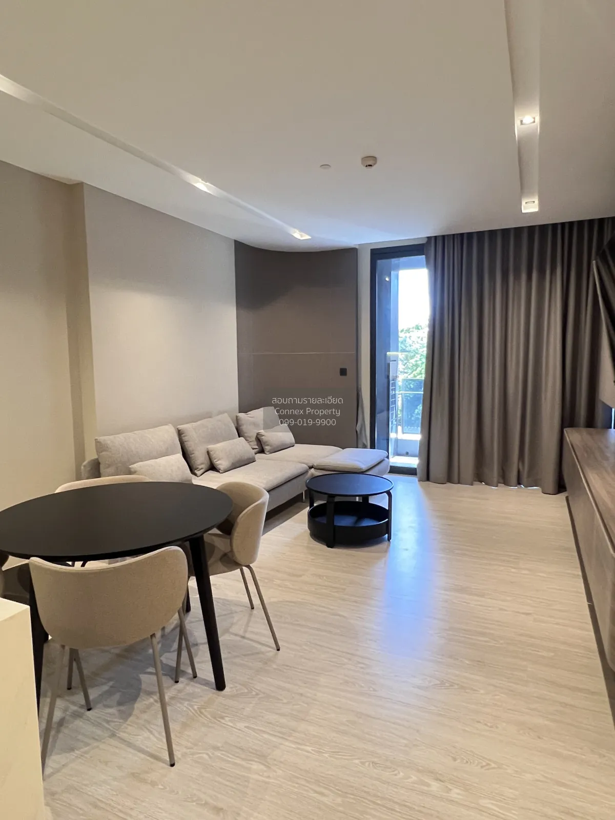 2 Bedroom condo in The Room Sukhumvit 38