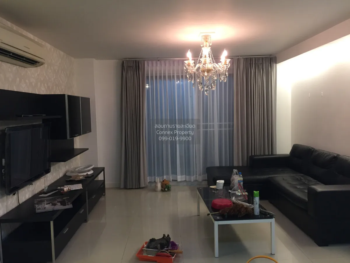 2 Bedroom condo in The Clover Thonglor Residence