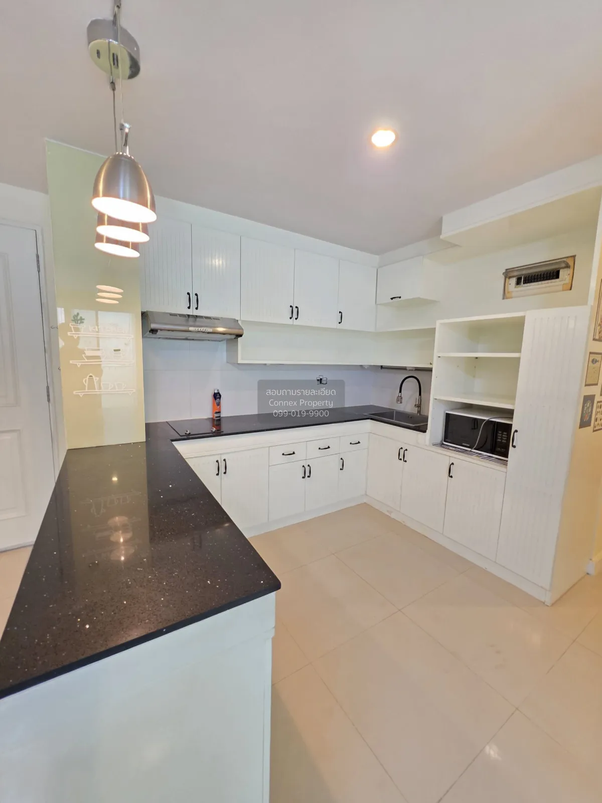 2 Bedroom condo in The Clover Thonglor Residence