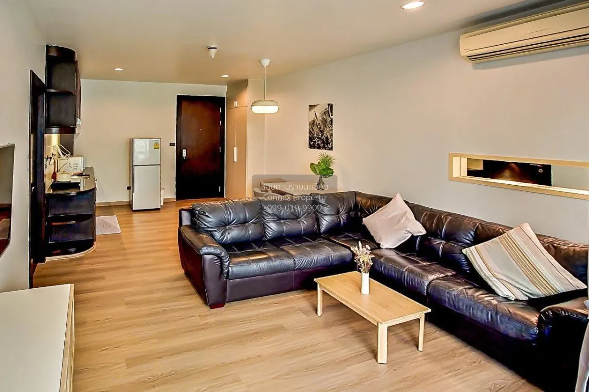 1 Bedroom condo in The Address Sukhumvit 42
