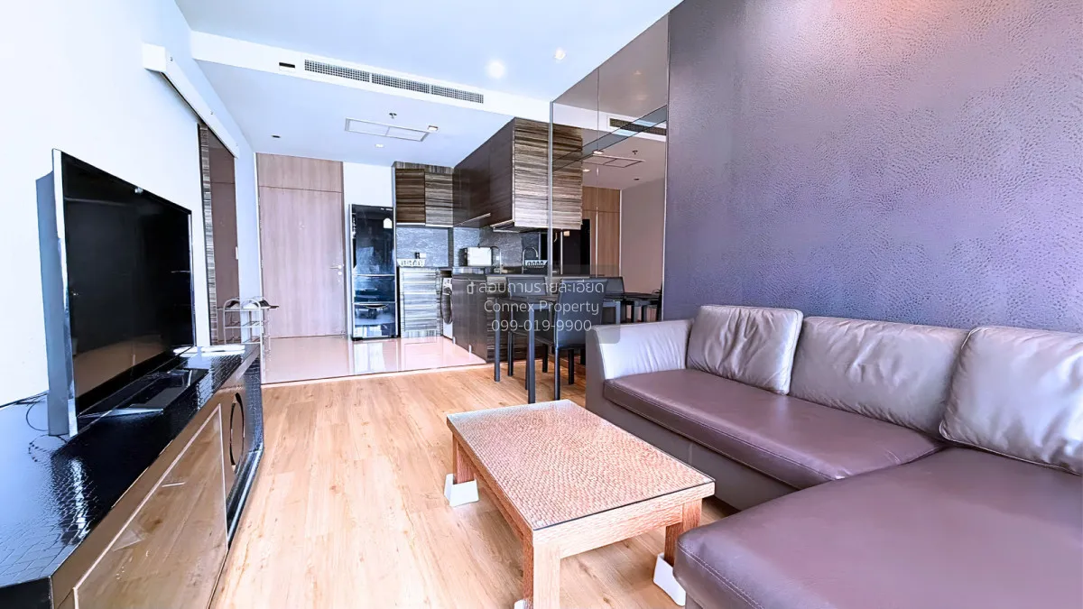 1 Bedroom condo in Noble Refine