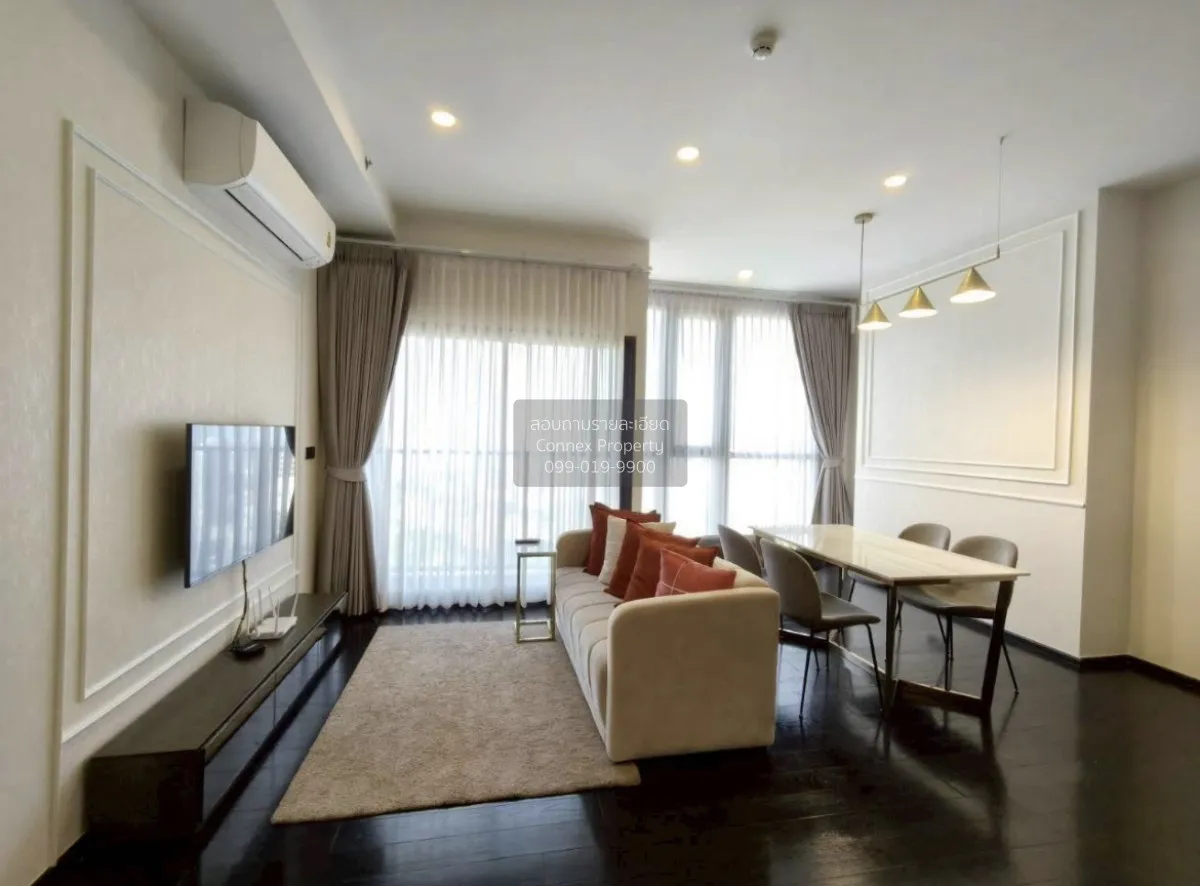 2 Bedroom condo in Park Origin Thonglor