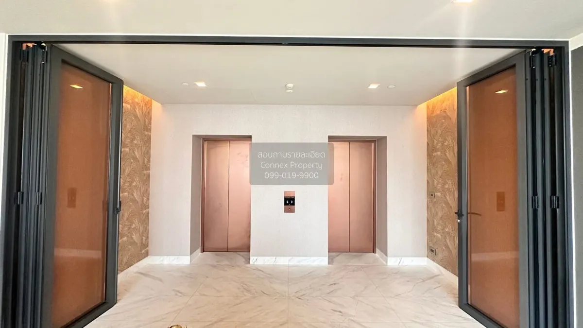 2 Bedroom condo in The Monument Thonglor