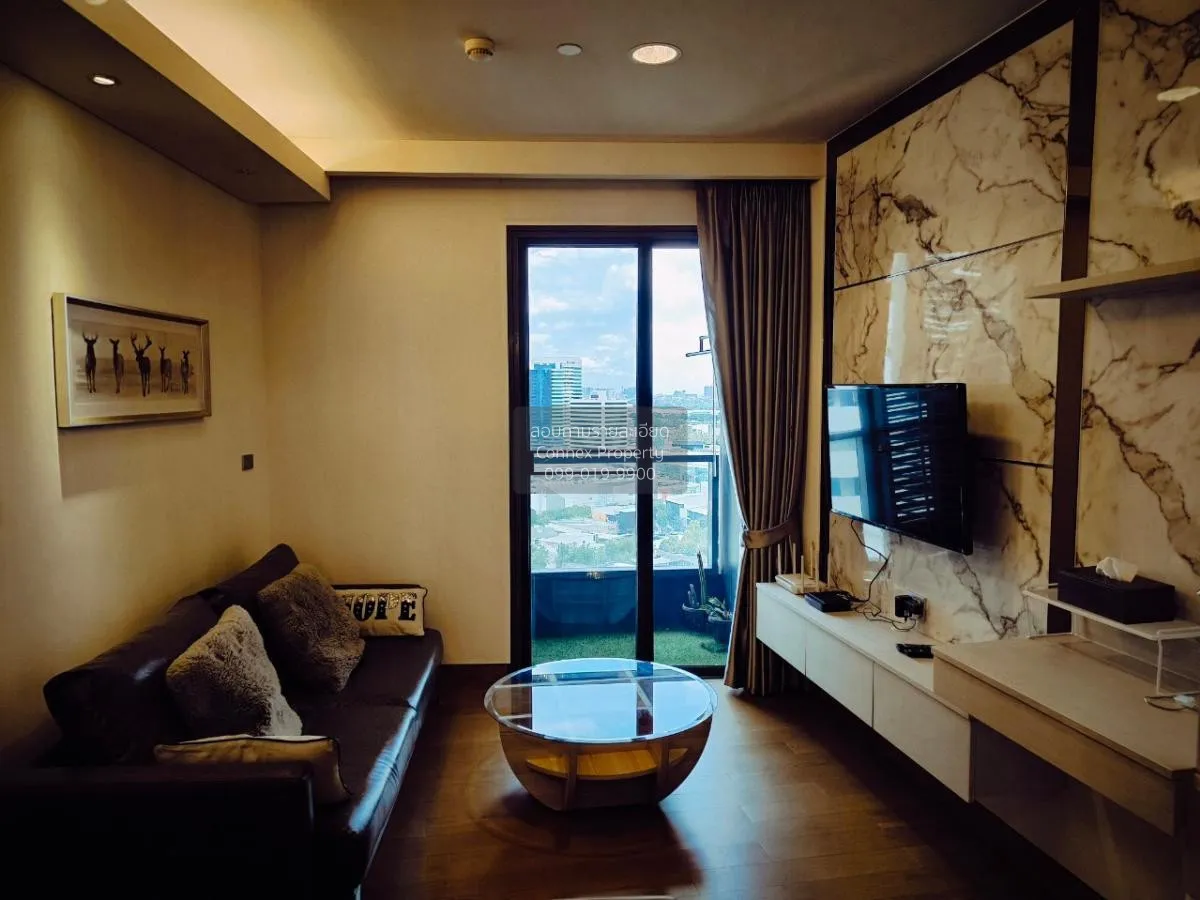 2 Bedroom condo in The Lumpini 24