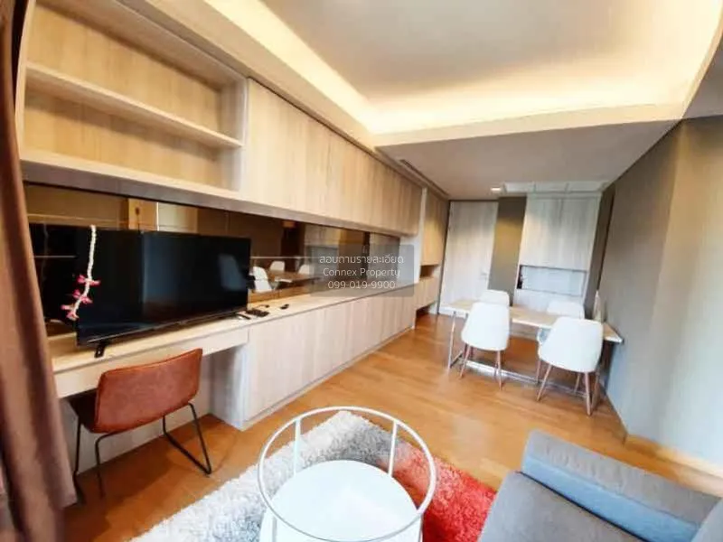 2 Bedroom condo in The Lumpini 24