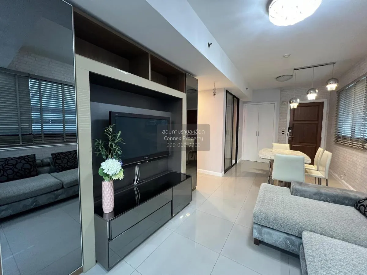 2 Bedroom condo in Supalai Place Sukhumvit 39