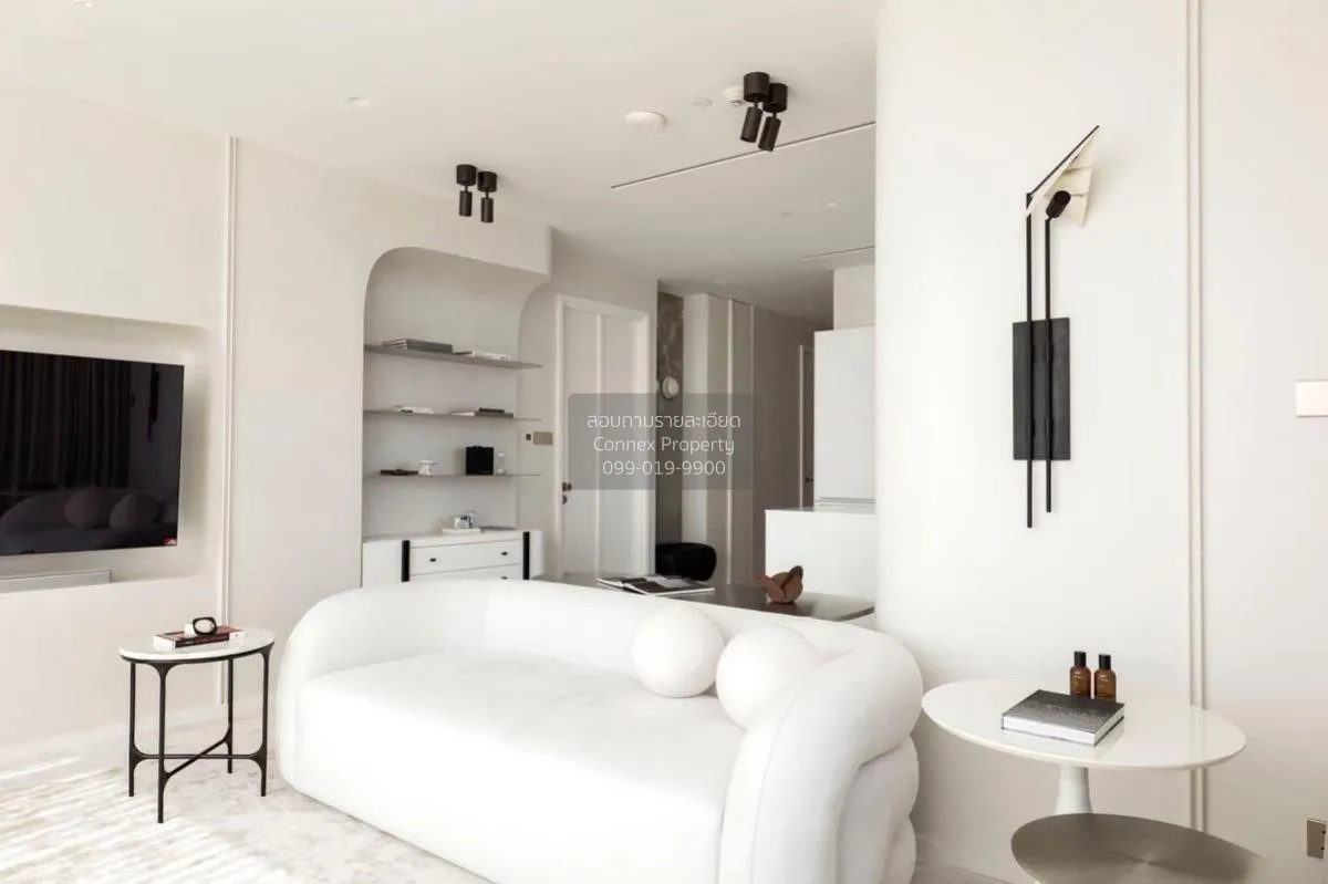2 Bedroom condo in Four Seasons Private Residences