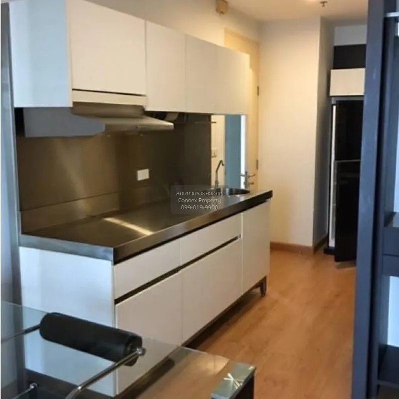 1 Bedroom condo in Silom Grand Terrace