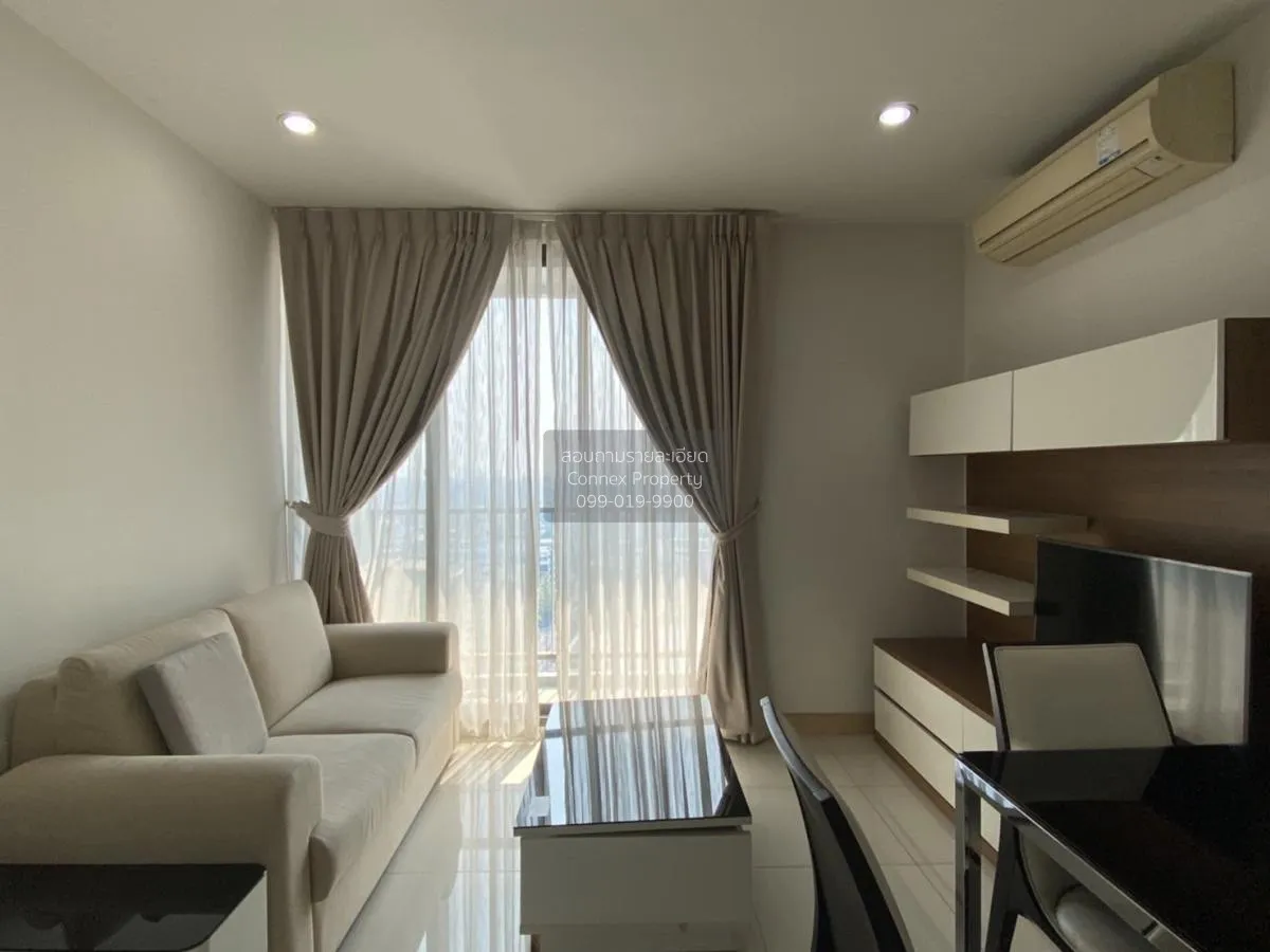 2 Bedroom condo in The President Sukhumvit 81
